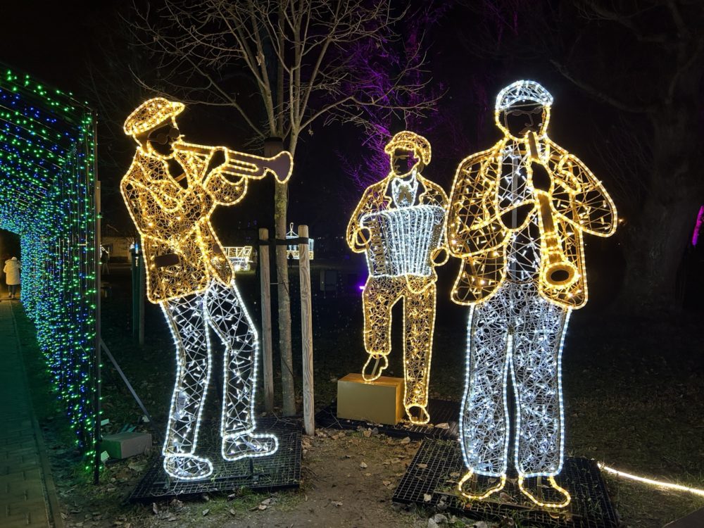 Klezmer Music at the Lumina Park in Budapest: A Celebration of Jewish Culture and History