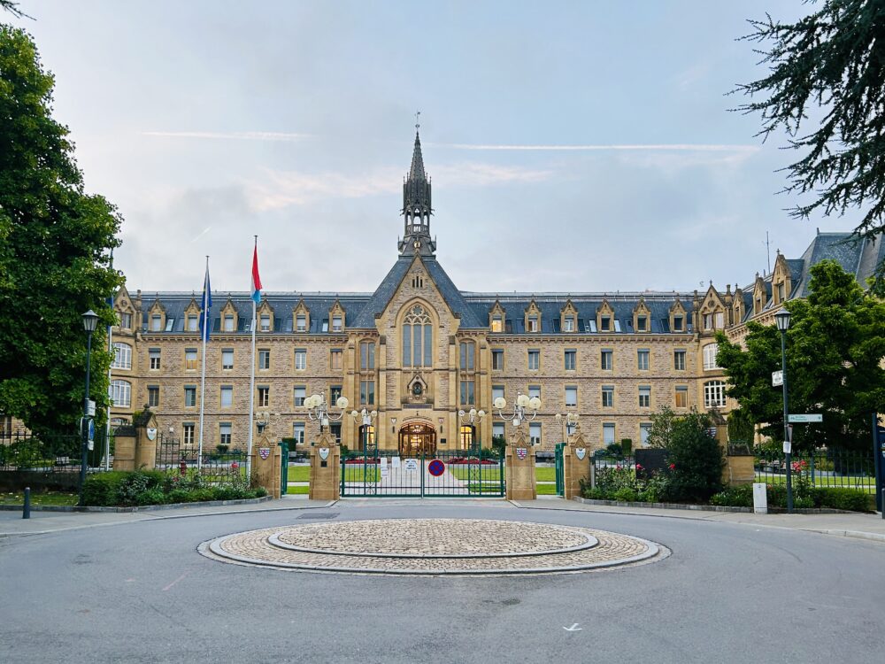 A Luxury Place For Your Old Days: Fondation Pescatore, Luxembourg