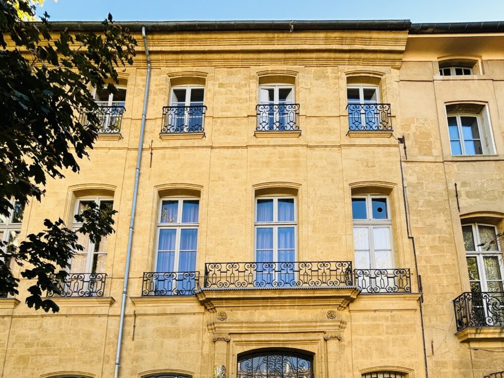 The Dark History of Hôtel de Boniface Leydet in Aix-en-Provence