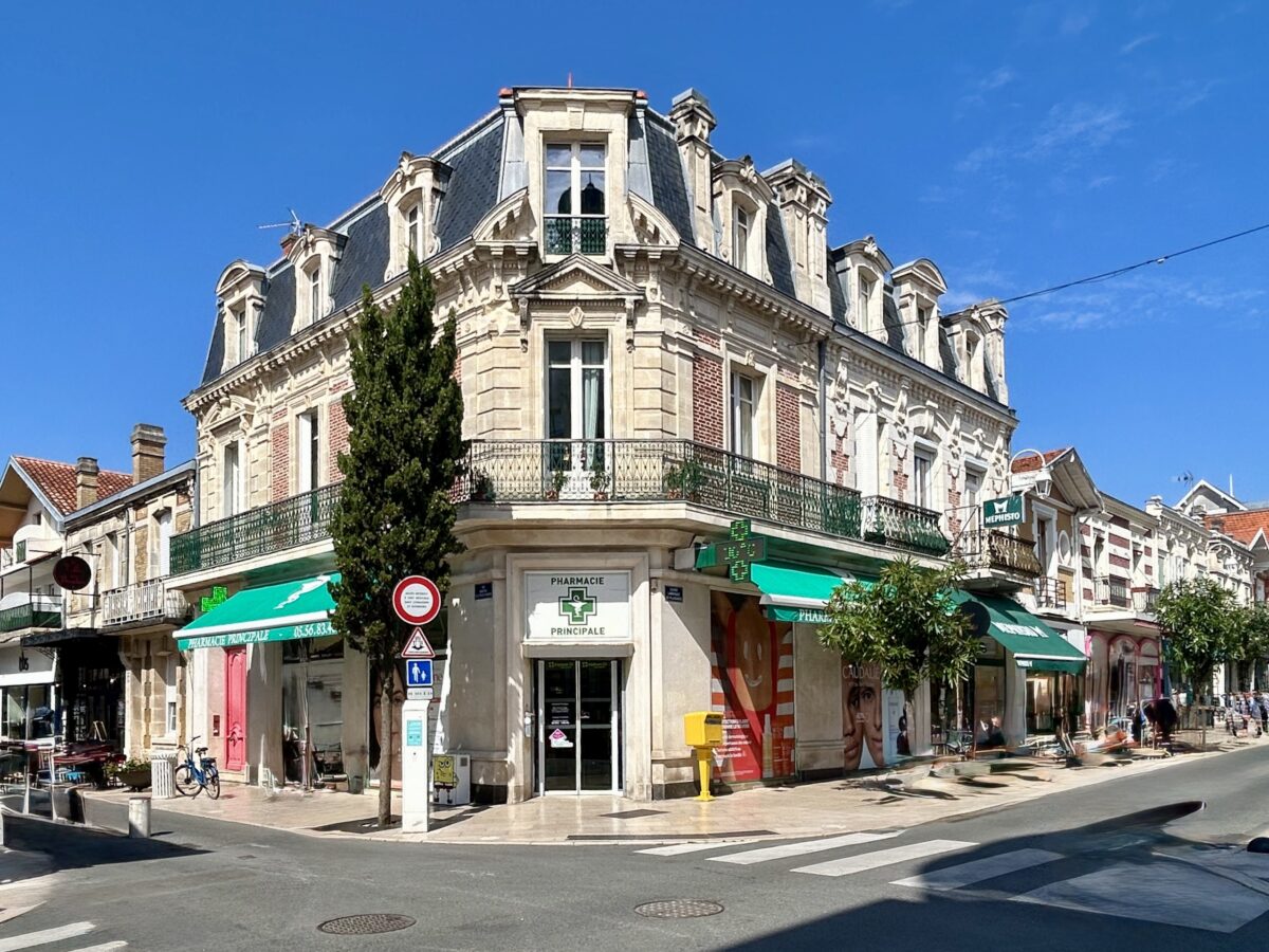 Arcachon’s Belle Époque Villas: A Timeless Seaside Elegance