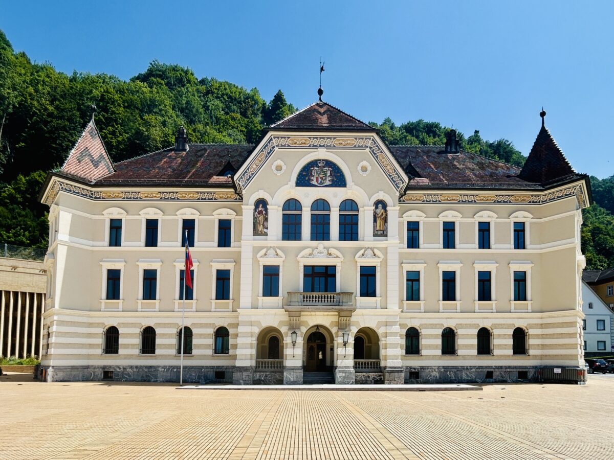 Liechtenstein’s Regierungsgebäude: Where Politics Gets a Fancy Address