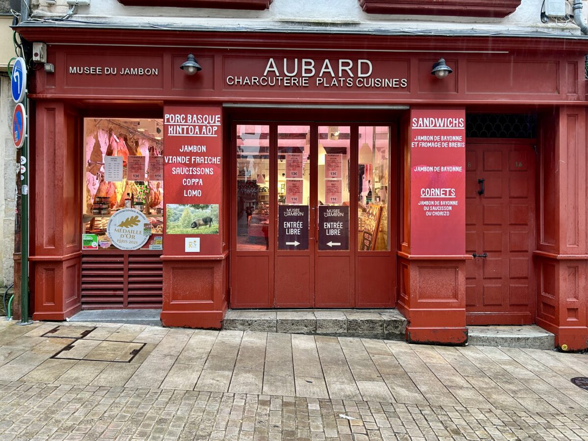 The Bayonne Beauty: Ham Museum Magic