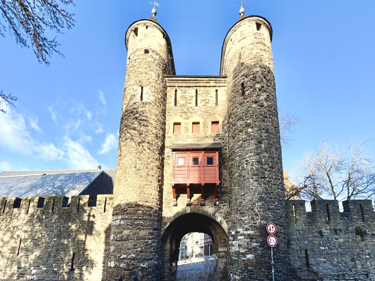 The oldest gate in the Netherlands