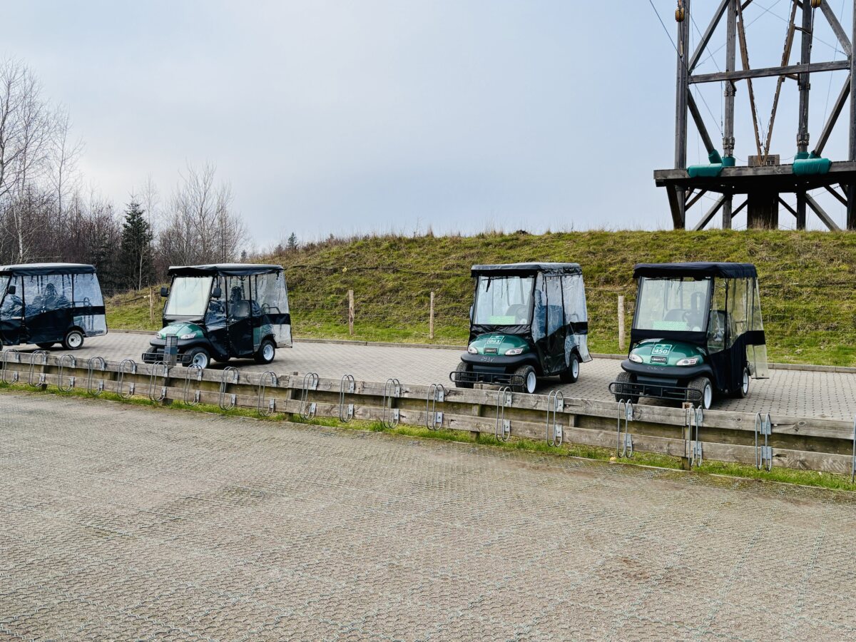 Electric microcars in Center Parcs