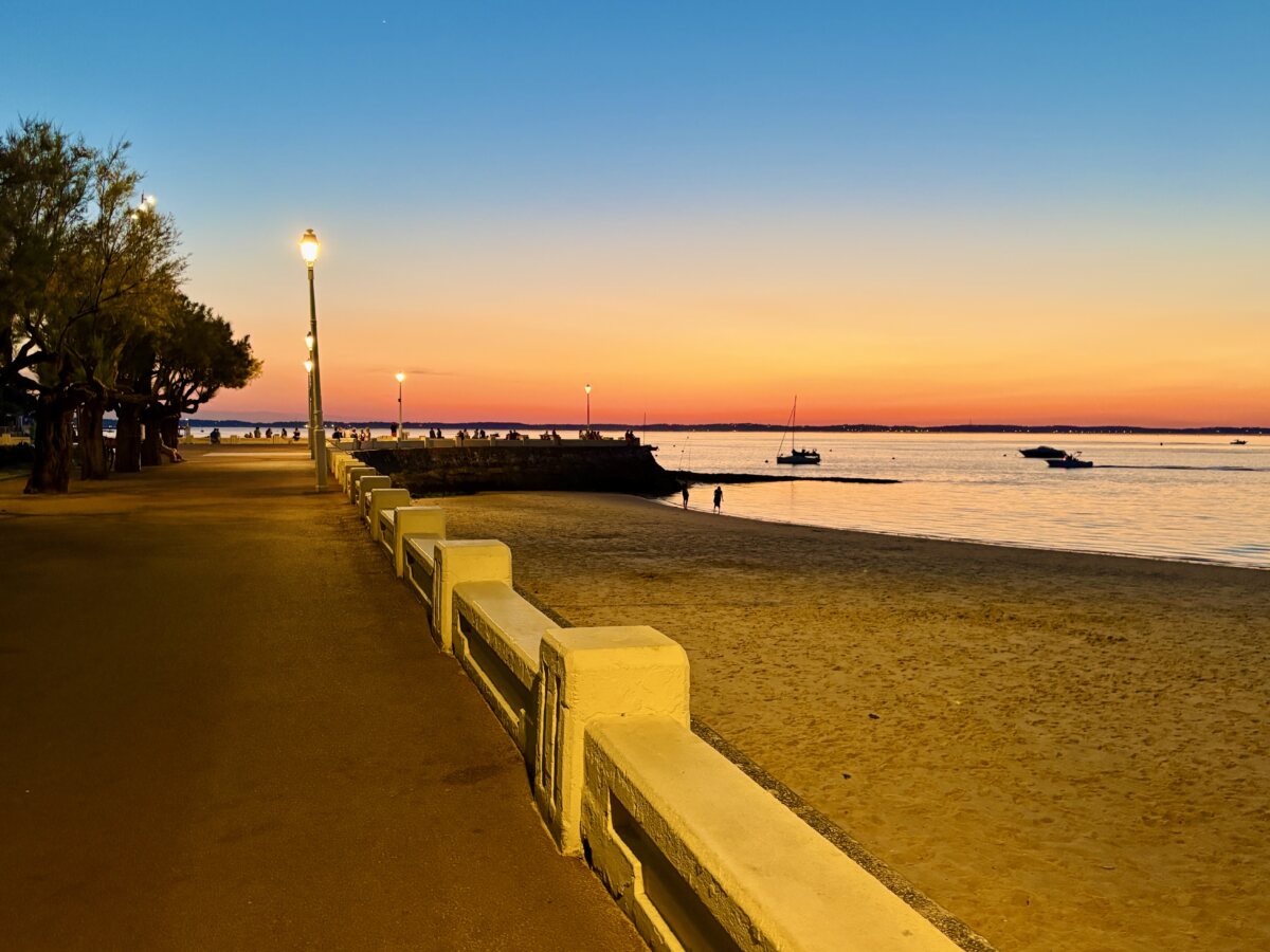 Promenade Marcel Gounouilhou: One of the most stunning spots in Arcachon